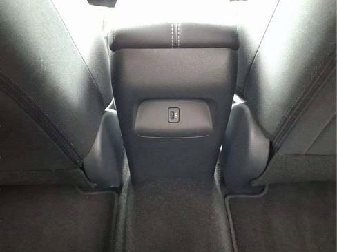 Used 2024 Nissan Sentra SV FWD image 14