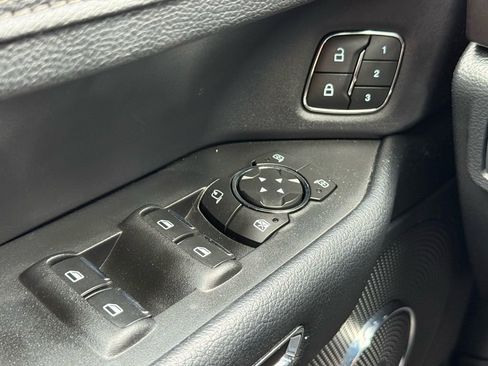 Used 2019 Ford Expedition Limited w/ Special Edition Package image 20