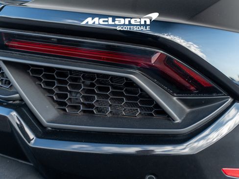 Used 2019 Lamborghini Huracan LP 580-2 image 16