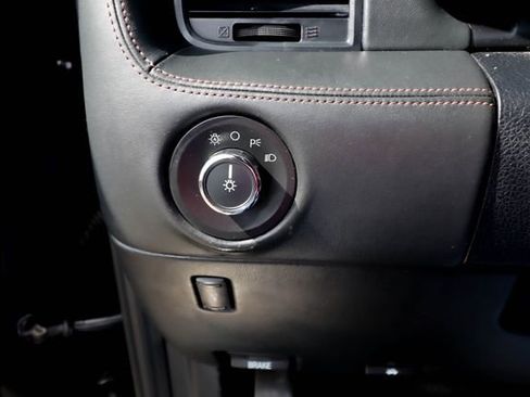 Used 2016 Lincoln Navigator L Reserve image 54