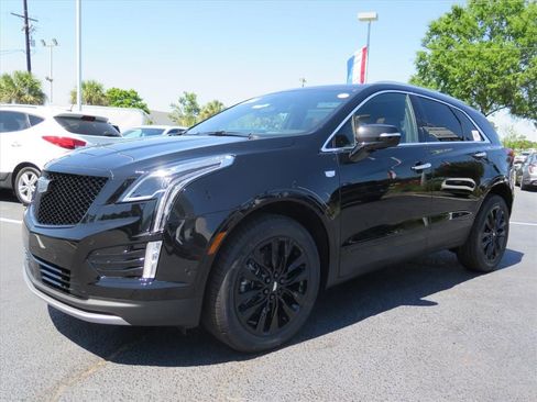 New 2026 Cadillac XT5 Premium Luxury w/ LPO, ONYX Package FWD image 8