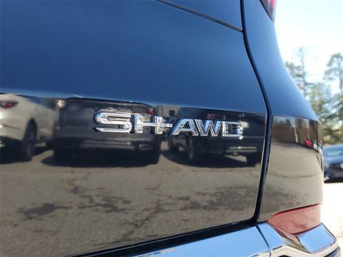 Certified 2024 Acura MDX SH-AWD w/ Advance Package image 9