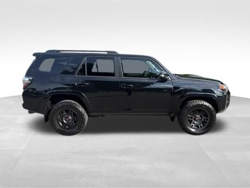 Used 2024 Toyota 4Runner TRD Off-Road Premium w/ Moonroof Package AWD/4WD image 6