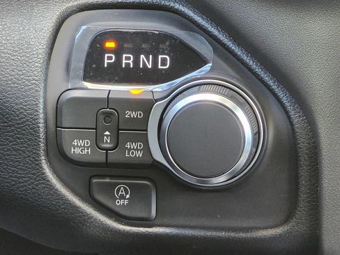 New 2026 RAM 1500 Express AWD/4WD image 31