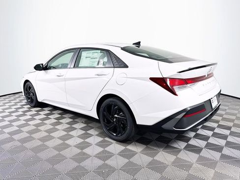 New 2026 Hyundai Elantra Sport FWD image 4