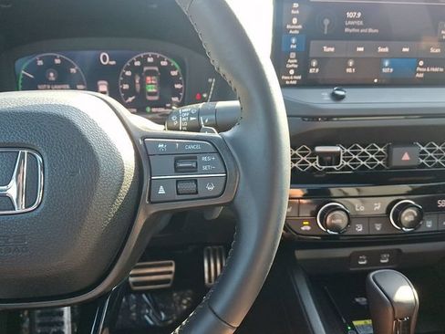 Certified 2025 Honda Accord Sport image 22