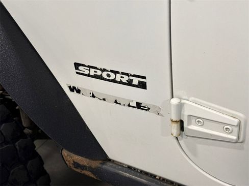 Used 2010 Jeep Wrangler Sport image 14