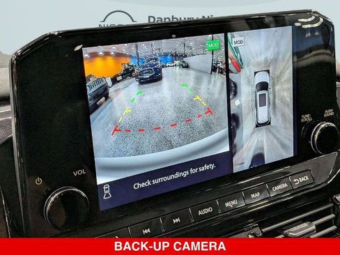 Certified 2022 Nissan Pathfinder Platinum w/ Cargo Package AWD/4WD image 27