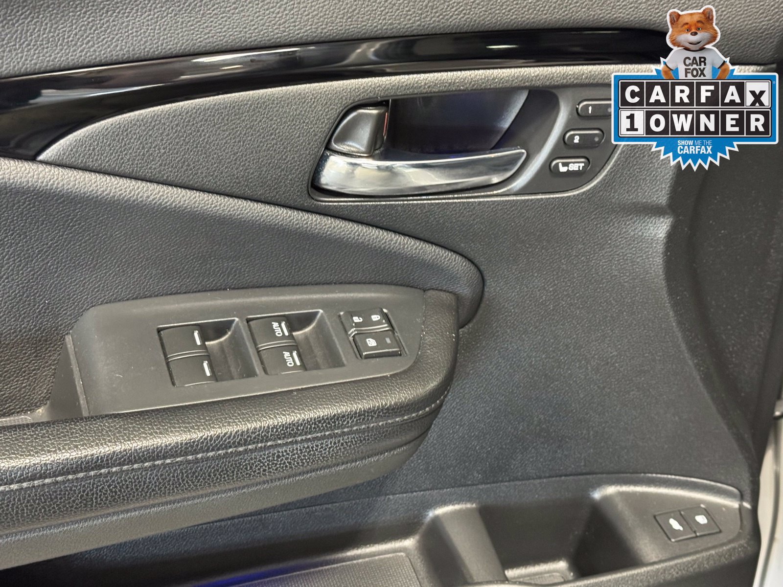 Used 2016 Honda Pilot Elite image 15