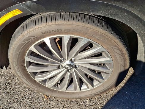 Used 2024 Hyundai Palisade Calligraphy image 6