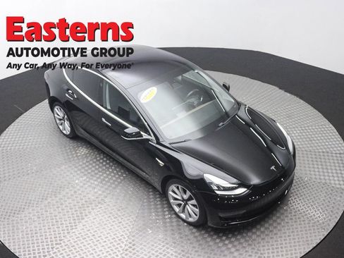 Used 2018 Tesla Model 3 Long Range AWD/4WD image 3