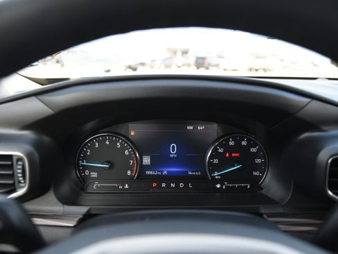 Used 2023 Ford Explorer Limited w/ Equipment Group 301A image 24