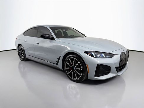New 2026 BMW i4 xDrive40i w/ M Sport Package AWD/4WD image 4