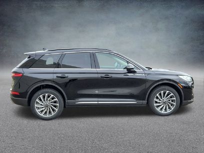 New 2025 Lincoln Corsair Reserve w/ Equipment Group 202A