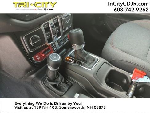 New 2026 Jeep Wrangler Unlimited Rubicon image 21