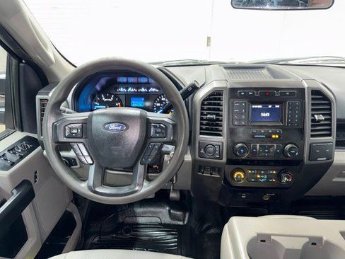 Used 2022 Ford F250 XL w/ Power Equipment Group AWD/4WD image 15
