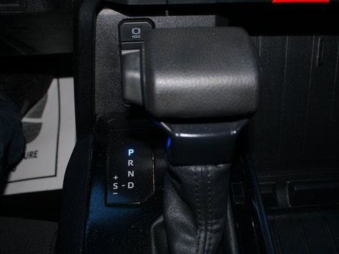 Used 2024 Toyota Tundra SR image 18