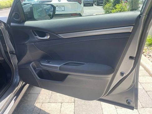 Used 2020 Honda Civic EX image 15