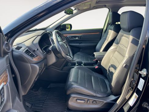 Used 2019 Honda CR-V Touring image 11