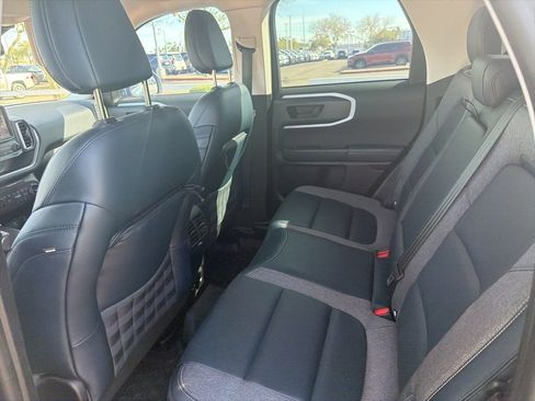 Used 2021 Ford Bronco Sport Outer Banks image 9