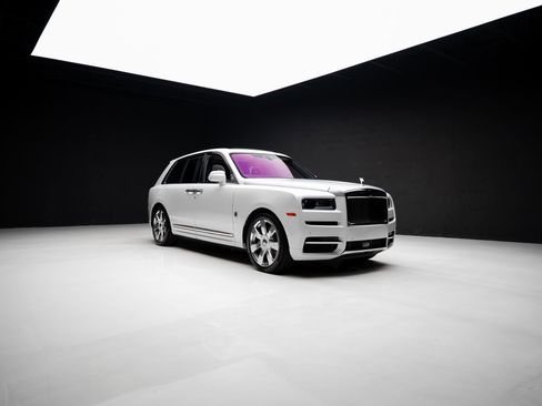 Used 2019 Rolls-Royce Cullinan AWD/4WD image 96
