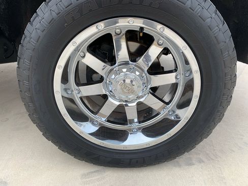 Used 2016 Chevrolet Silverado 1500 LT w/ Texas Edition image 11