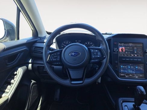 Used 2024 Subaru Crosstrek 2.0i AWD/4WD image 12