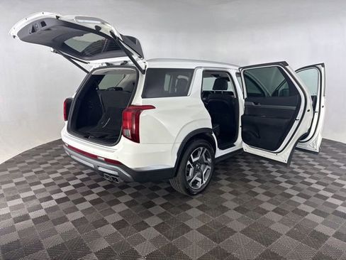 Used 2025 Hyundai Palisade SEL AWD/4WD image 15