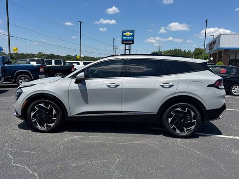 Used 2024 Kia Sportage SX FWD image 9