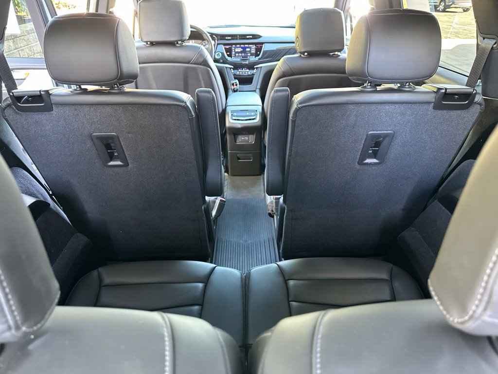 Used 2025 Cadillac XT6 Premium Luxury w/ LPO, Floor Liner Package AWD/4WD image 39