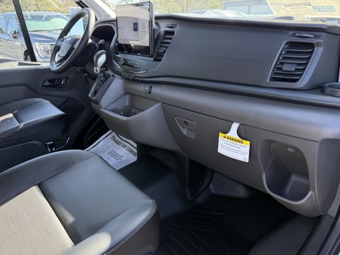New 2026 Ford Transit 250 148 Medium Roof w/ Load Area Protection Package RWD image 12