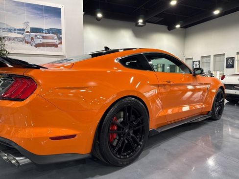 Used 2020 Ford Mustang Shelby GT500 w/ Technology Package image 38