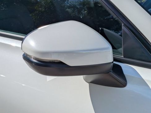 Certified 2024 Honda HR-V EX-L image 11