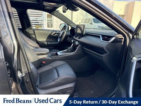 Used 2023 Toyota RAV4 XSE image 17