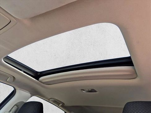 Used 2015 Honda CR-V EX image 17