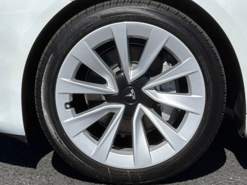 Used 2023 Tesla Model 3 Standard Range RWD image 11