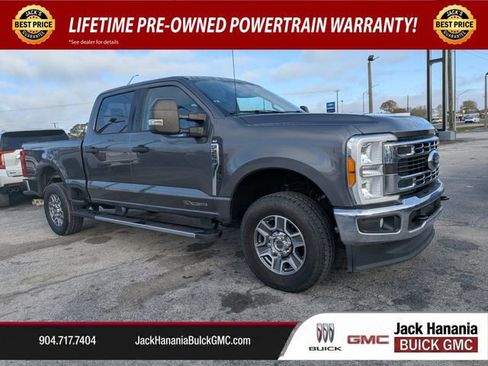 Used 2023 Ford F250 XLT image 1
