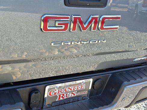 Used 2022 GMC Canyon AT4 w/ Trailering Package image 31