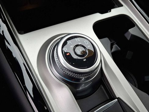 Used 2023 Ford Explorer ST w/ Equipment Group 401A image 18