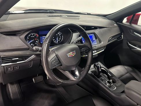 Used 2019 Cadillac XT4 Sport w/ Cold Weather Package AWD/4WD image 22