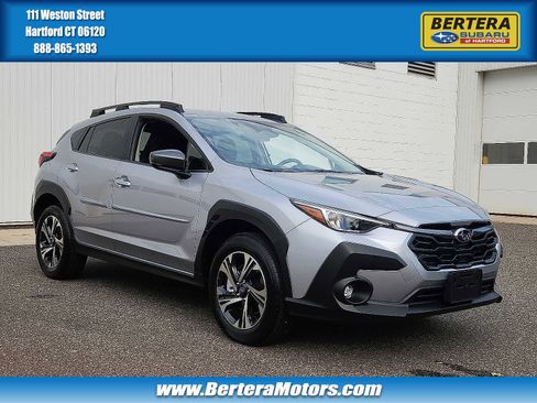 Certified 2025 Subaru Crosstrek 2.0i Premium AWD/4WD image 1