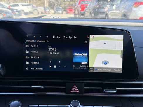 Certified 2024 Hyundai Elantra SEL w/ Convenience Package image 16