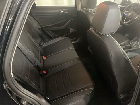 Used 2023 Volkswagen Jetta SEL FWD image 7