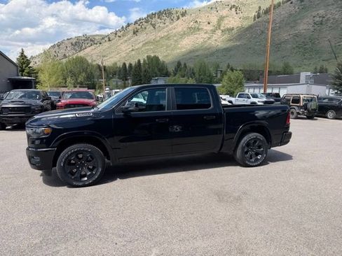 New 2026 RAM 1500 Big Horn w/ Night Edition AWD/4WD image 15