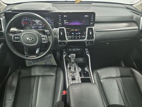 Used 2021 Kia Sorento SX image 14