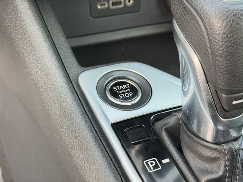 Used 2023 Nissan Sentra SV FWD image 17