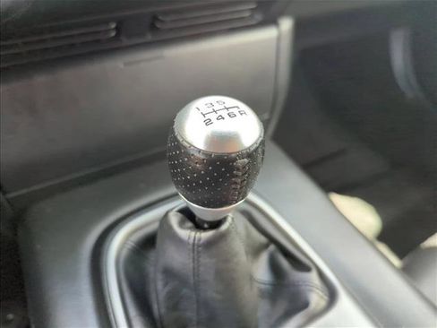 Used 2002 Honda S2000 image 10