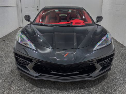 Used 2024 Chevrolet Corvette Stingray Premium Conv w/ Z51 Performance Package image 3