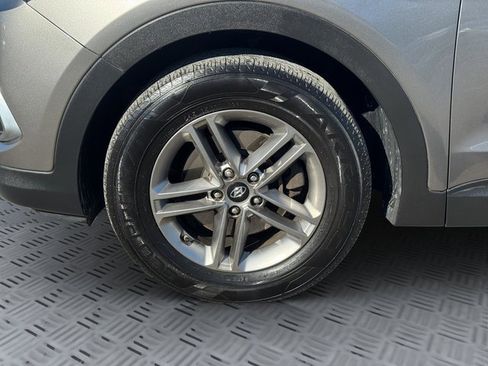 Used 2018 Hyundai Santa Fe Sport image 28