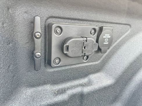 New 2026 RAM 3500 Laramie w/ Max Tow Package AWD/4WD image 12